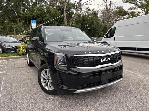 2022 Kia Telluride LX