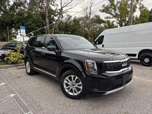 2022 Kia Telluride LX
