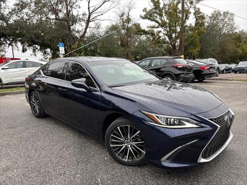 2022 Lexus ES 350 Base