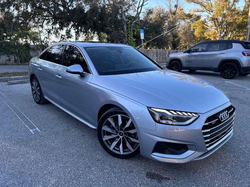 Florett Silver Metallic 2023 Audi A4 40 Premium