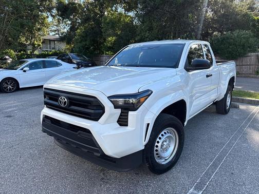 2024 Toyota Tacoma SR