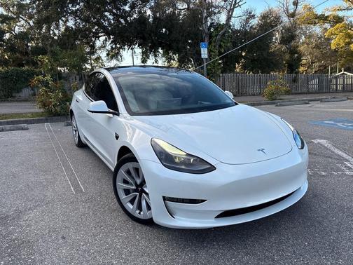 2023 Tesla Model 3 Standard Range