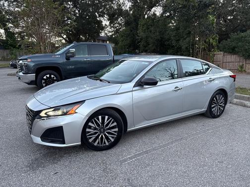 2024 Nissan Altima 2.5 SV