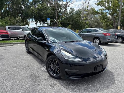 2019 Tesla Model 3 Mid Range