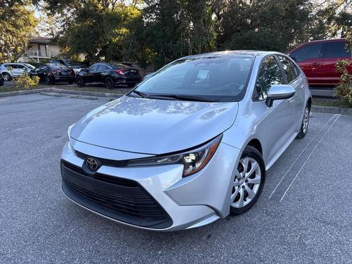 2023 Toyota Corolla LE