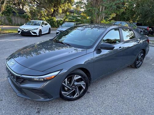 2025 Hyundai ELANTRA Sport