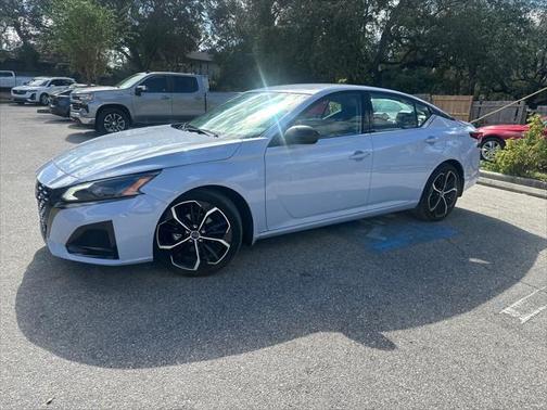 2024 Nissan Altima SR FWD