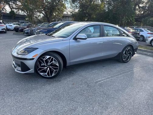 2023 Hyundai IONIQ 6 SE