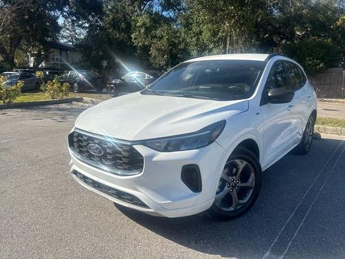 2023 Ford Escape ST-Line