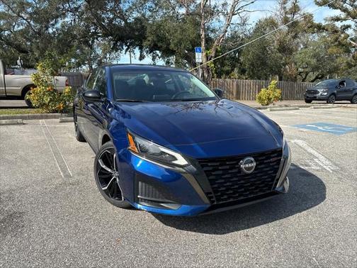 2024 Nissan Altima SR FWD