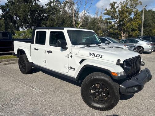 2021 Jeep Gladiator Willys 4x4