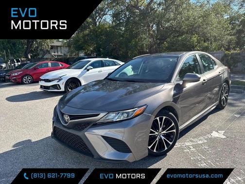 Predawn Gray Mica 2020 Toyota Camry SE