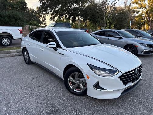 2021 Hyundai SONATA SE