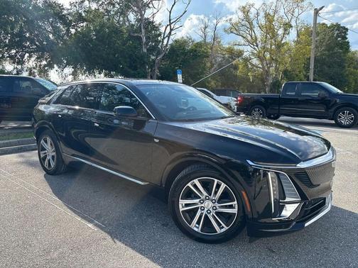 Stellar Black Metallic 2024 Cadillac LYRIQ Tech