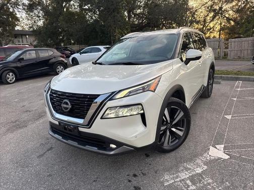 2022 Nissan Rogue SL