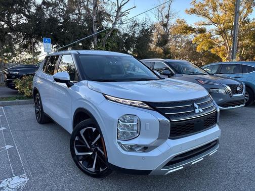 2024 Mitsubishi Outlander SE 2.5 S-AWC