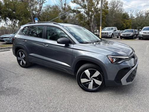 Platinum Gray Metallic 2025 Volkswagen Taos 1.5T S