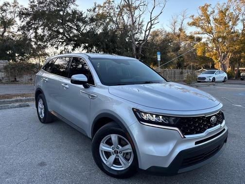 2021 Kia Sorento LX