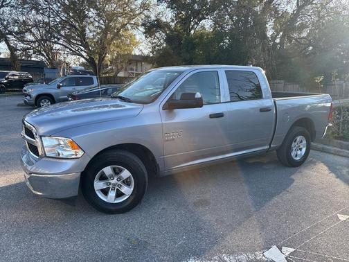 2023 RAM 1500 Classic SLT