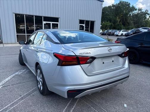 2024 Nissan Altima S FWD