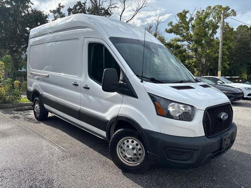 2022 Ford Transit-250 Base