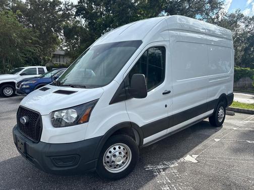 2022 Ford Transit-250 Base
