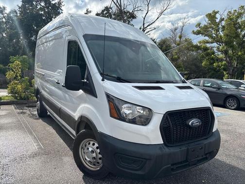 2022 Ford Transit-250 Base
