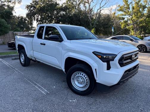 2024 Toyota Tacoma SR