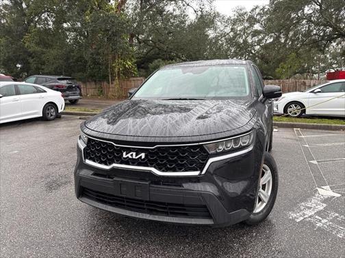 2022 Kia Sorento LX