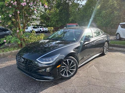 2022 Hyundai SONATA Limited