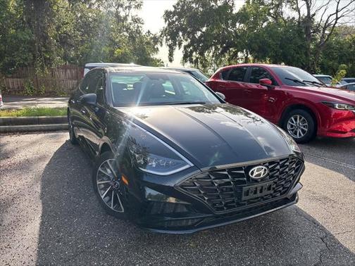 2022 Hyundai SONATA Limited