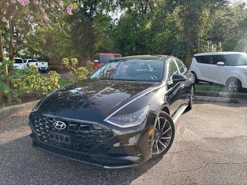 2022 Hyundai SONATA Limited