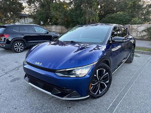 2022 Kia EV6 Wind