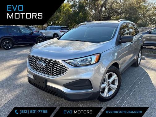 ICONIC SILVER 2024 Ford Edge SE