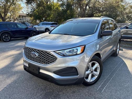 2024 Ford Edge SE