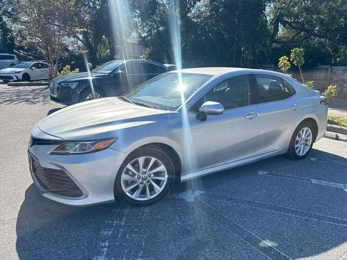 2024 Toyota Camry LE