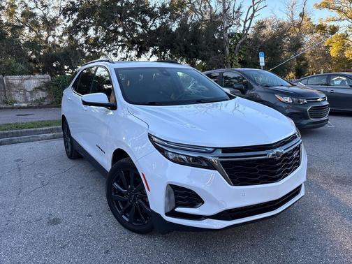 2022 Chevrolet Equinox FWD RS