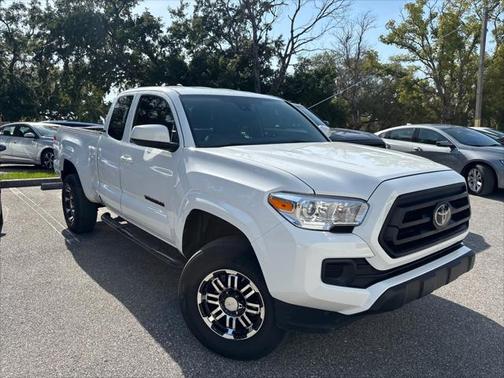 2022 Toyota Tacoma SR