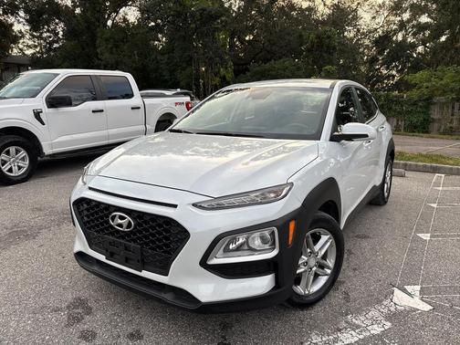 2021 Hyundai KONA SE