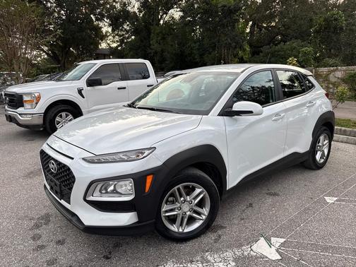 2021 Hyundai KONA SE