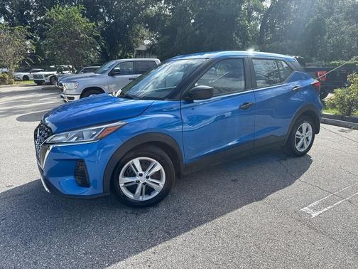 2024 Nissan Kicks S