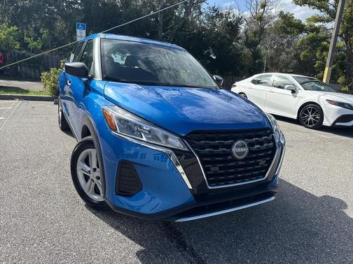 2024 Nissan Kicks S
