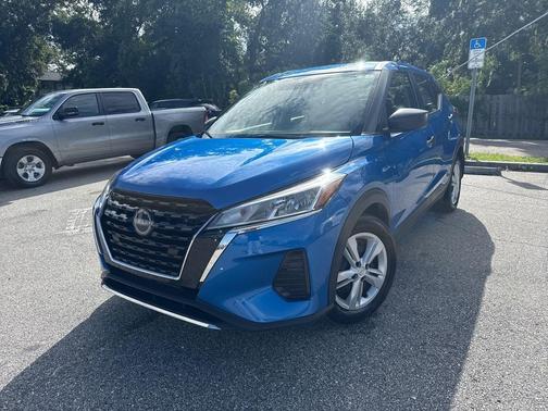 2024 Nissan Kicks S