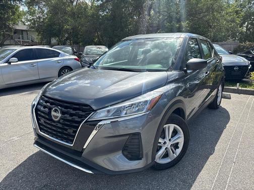 2023 Nissan Kicks S