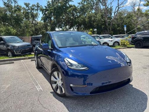 2023 Tesla Model Y RWD