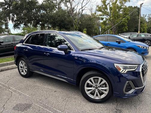 2024 Audi Q3 Premium 45 TFSI S line quattro Tiptronic