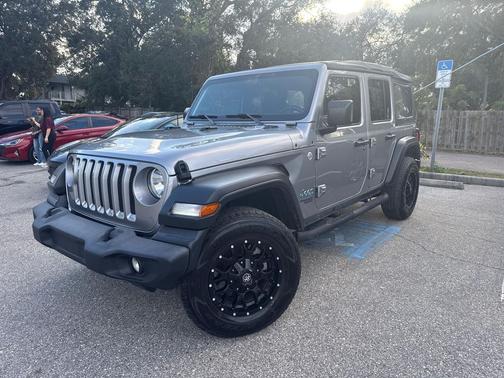 2018 Jeep Wrangler Unlimited Sport
