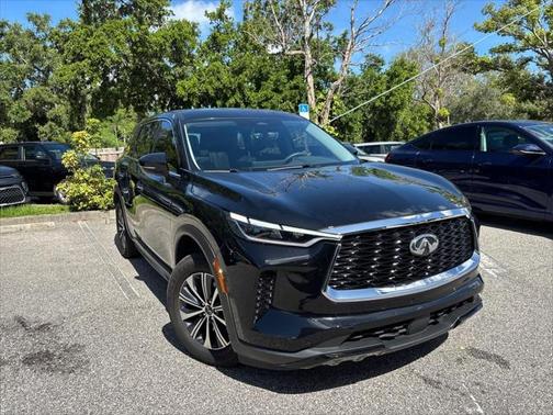 2023 INFINITI QX60 Pure
