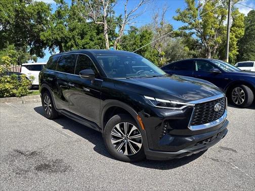 2023 INFINITI QX60 Pure
