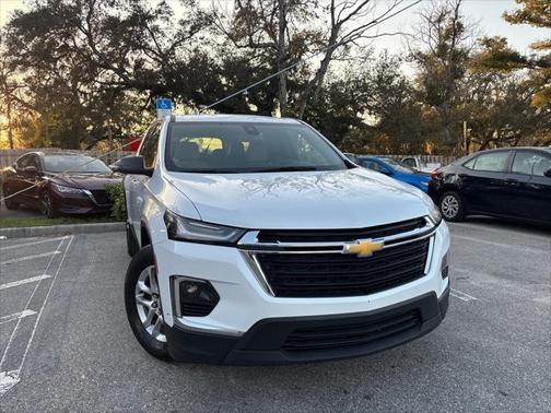 2023 Chevrolet Traverse LS